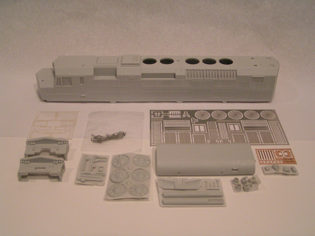 HL-14 - Amtrak SDP40F (500-539) Locomotive Shell